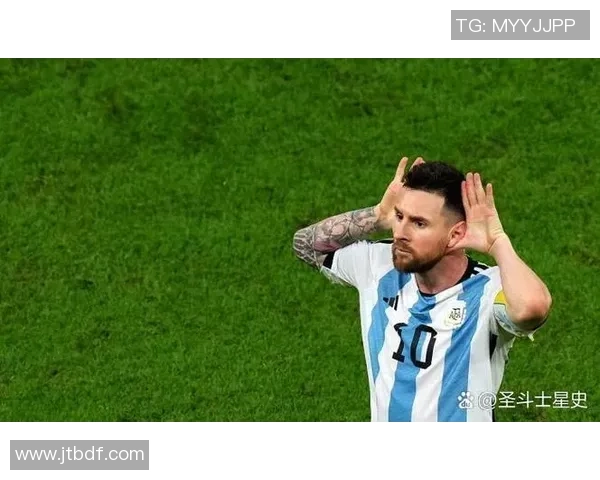 古代足球明星名人榜揭秘那些影响历史的传奇球员与他们的辉煌成就